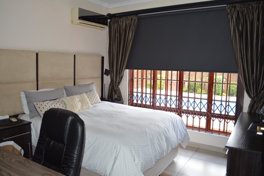 4 Bedroom Property for Sale in Flamwood North West